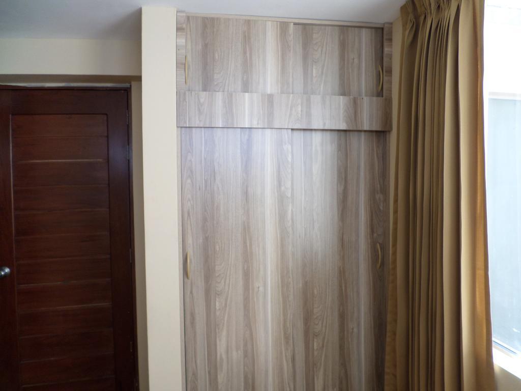 D' Barrig Hotel Трухильо Екстериор снимка